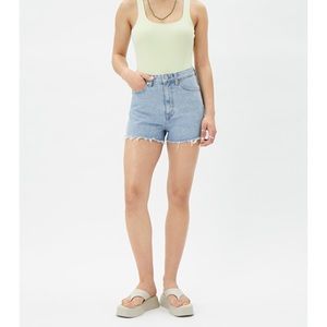 💙 WEEKDAY Rowe denim shorts